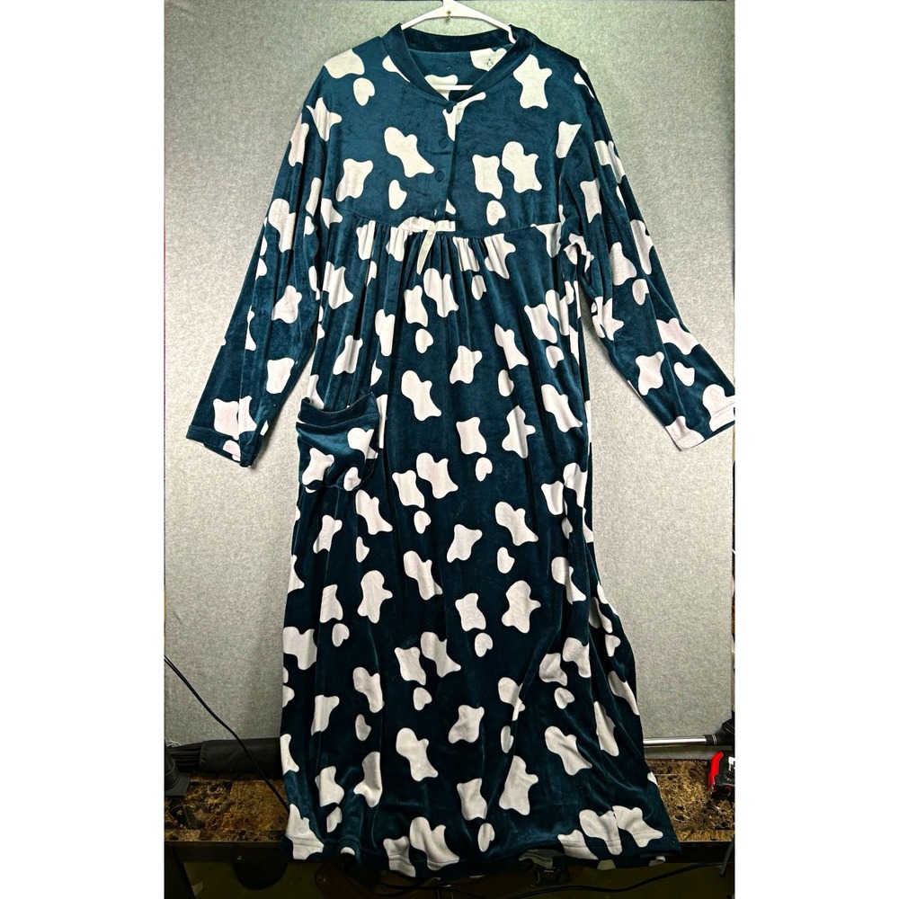 DMG* Women Blue White Cow Print Fleece Nightgown V-Neck Long Sleeve Pocket